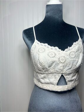 American Eagle Outfitters cotton Ivory Eyelet Lace Cami